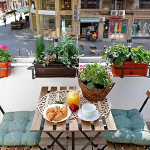 Apartament Traditional Romanian, Bucureşti