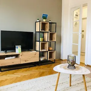 Apartament Lovely, Bucureşti